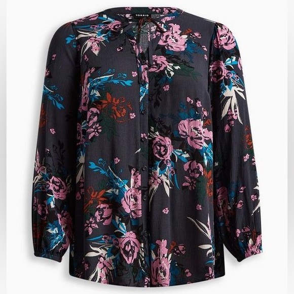 NWT Torrid Crinkle Gauze Button Front Peasant Blouse - Picture 5 of 11